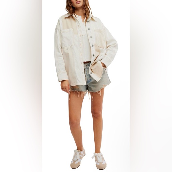 NEW FREE PEOPLE Ivory Mountain Roads Denim Button-Up ivory combo Shirt jacket L - Picture 2 of 9